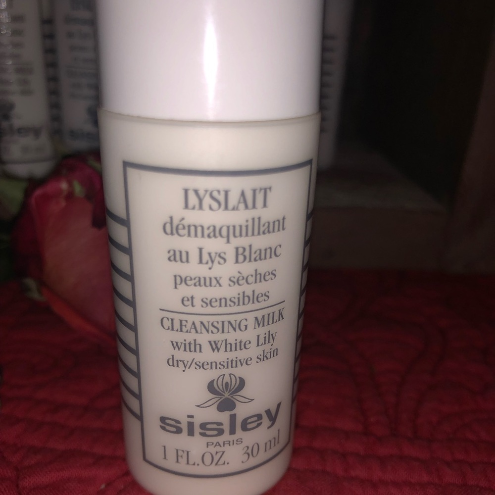 Sisley travel size cleansing milk w/white lily new